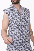 Frost Sleeveless Collar Shirt Set