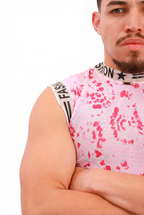 Magenta Dye Mesh Tank